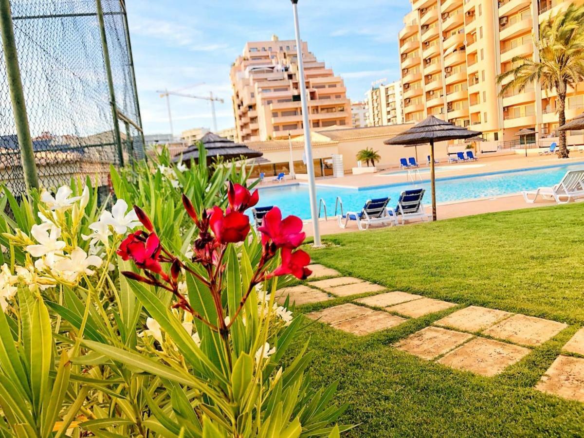 Amazing Apartment In Praia Da Rocha Portimão Exteriér fotografie